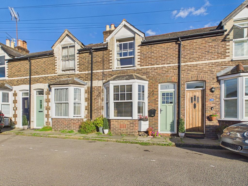 Property photo 1 of 16