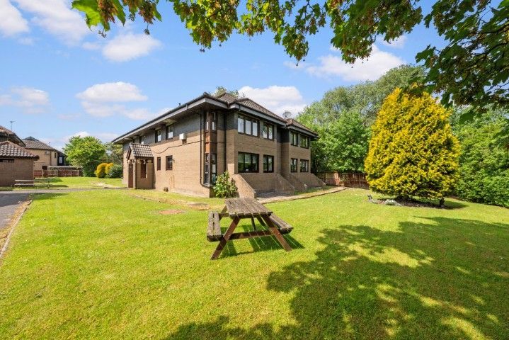 Property photo 1 of 24