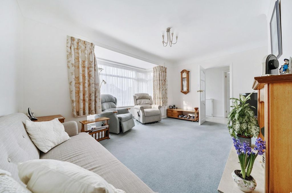 Property photo 2 of 22 1401130 (2).Jpg