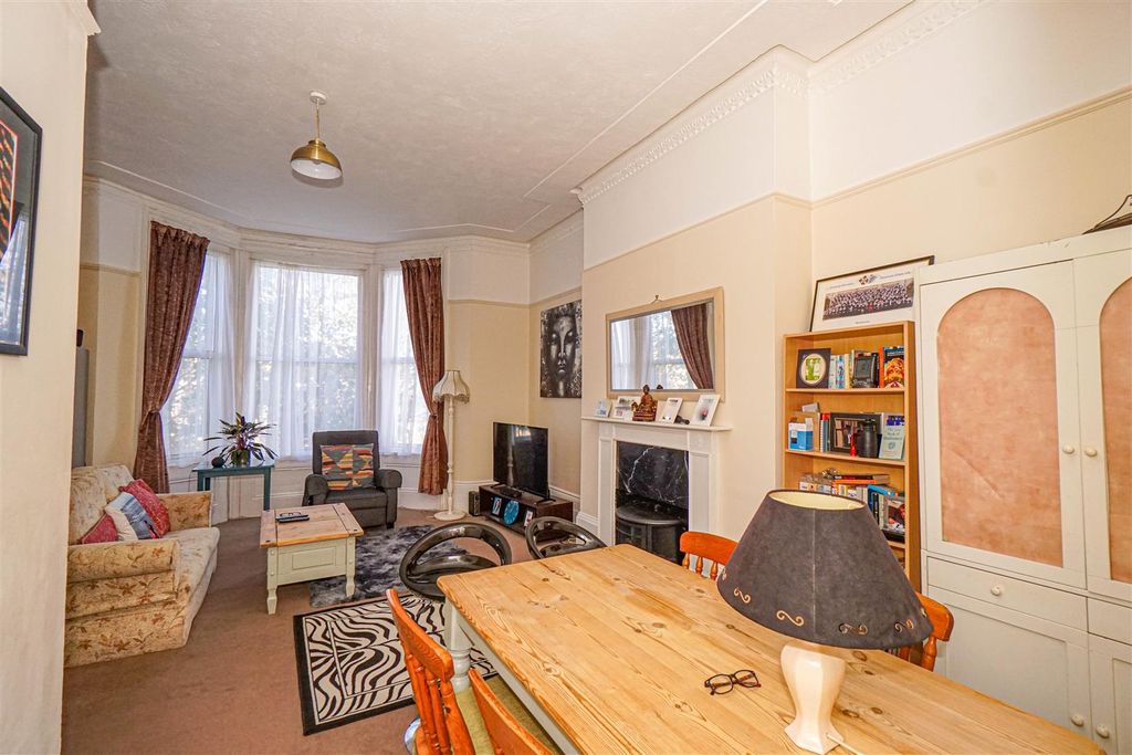 Property photo 2 of 14 Dsc02116.Jpg