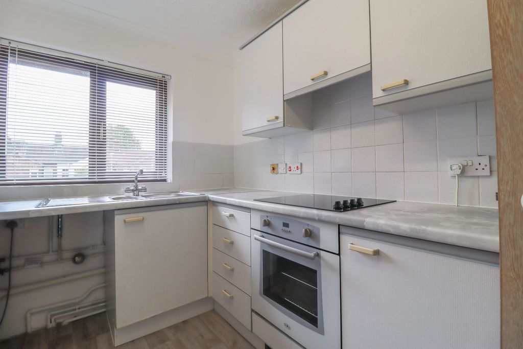 Property photo 3 of 11 5157188
