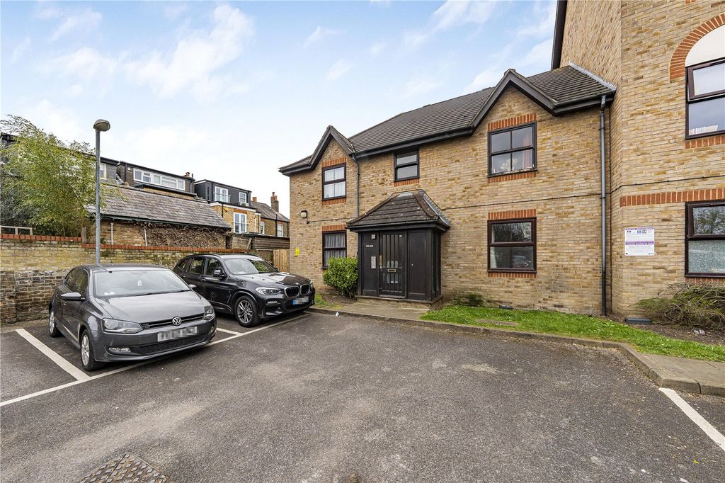 Property photo 2 of 9 Picture No. 02