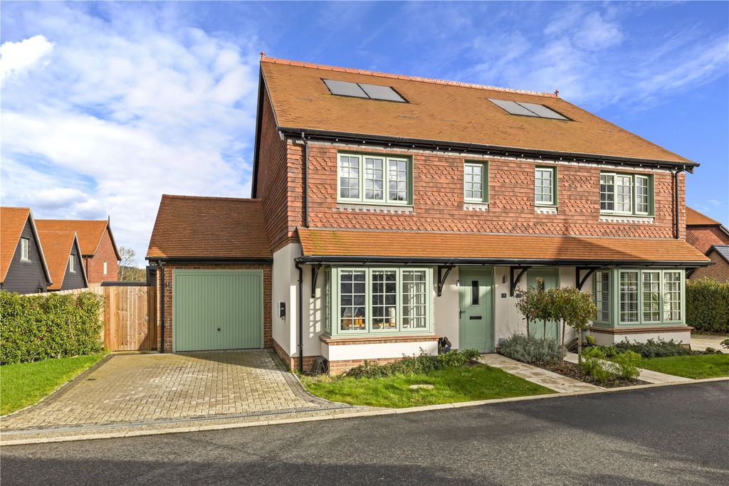 Property photo 1 of 22 Main Aspect