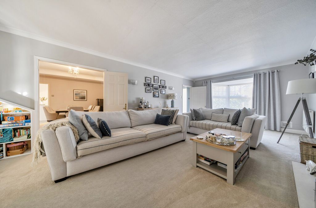 Property photo 2 of 26 1418302-6-699E0F5...