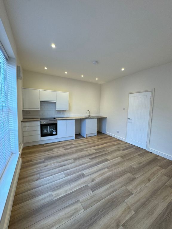 Property photo 2 of 5 Photo 5