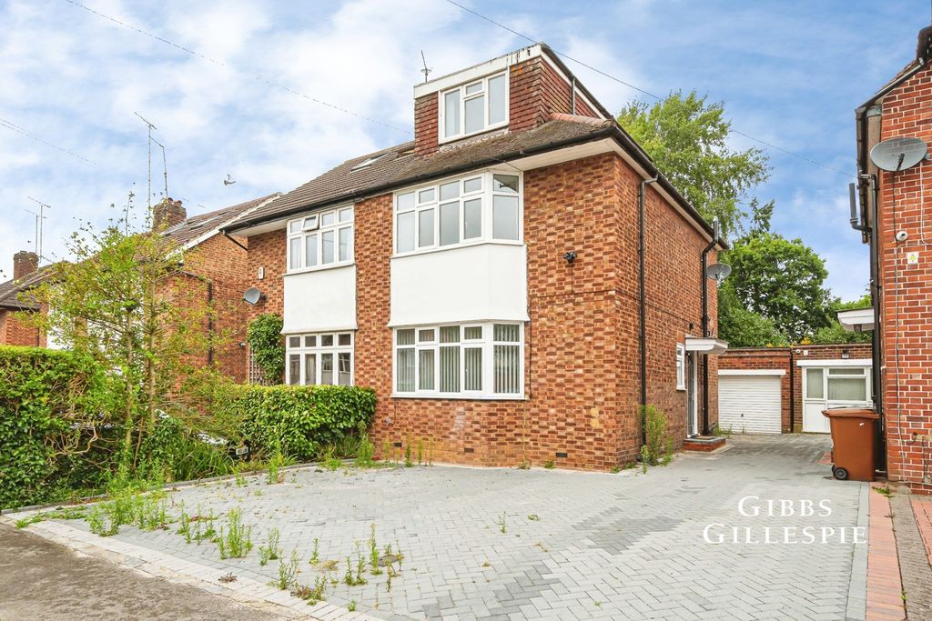Property photo 2 of 13 Pbox-Img.Jpg