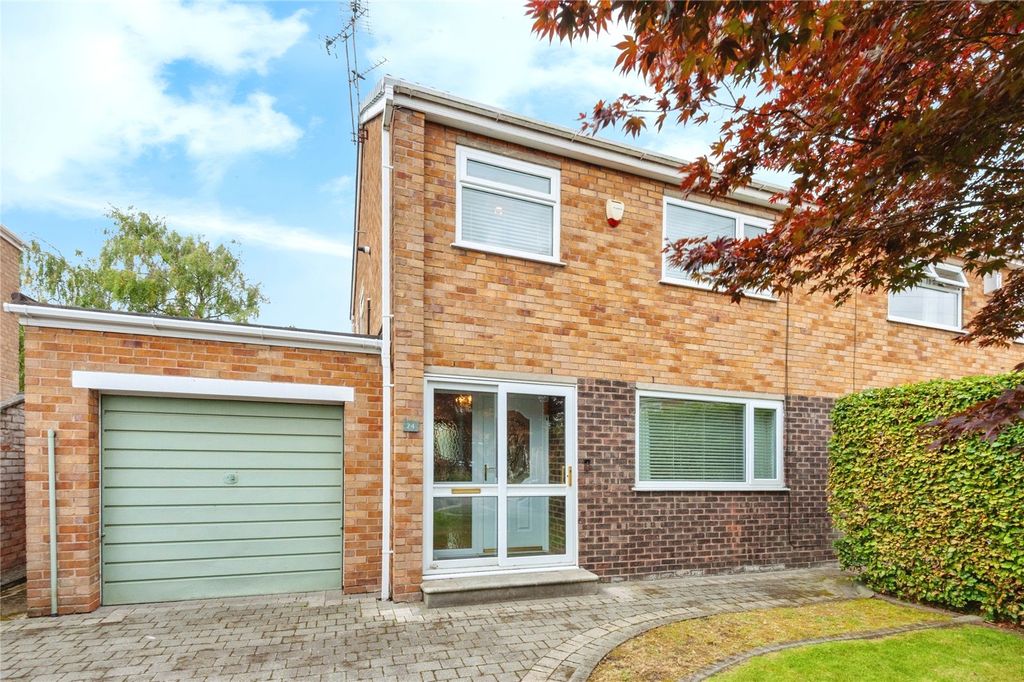 Property photo 2 of 17 Picture No. 04