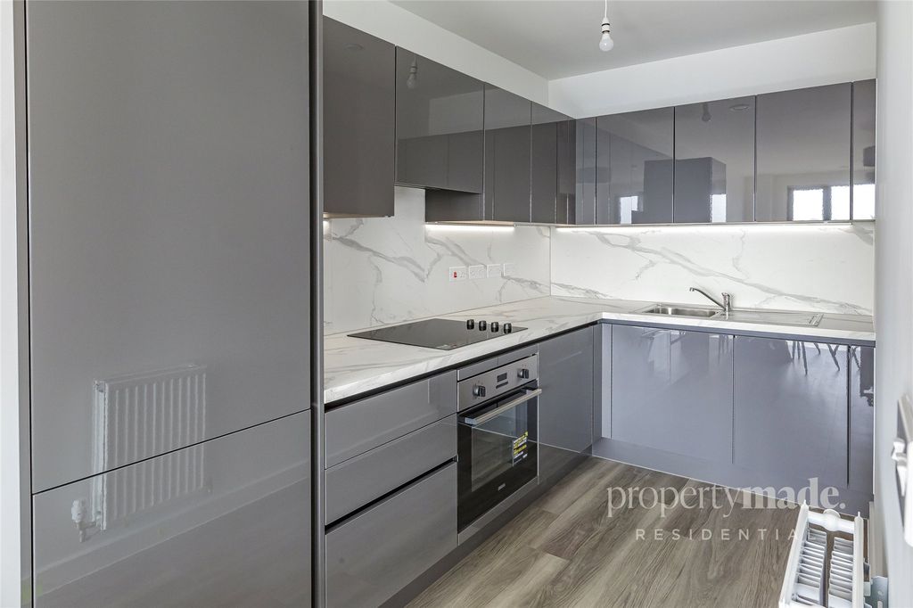 Property photo 3 of 15 Picture No. 20