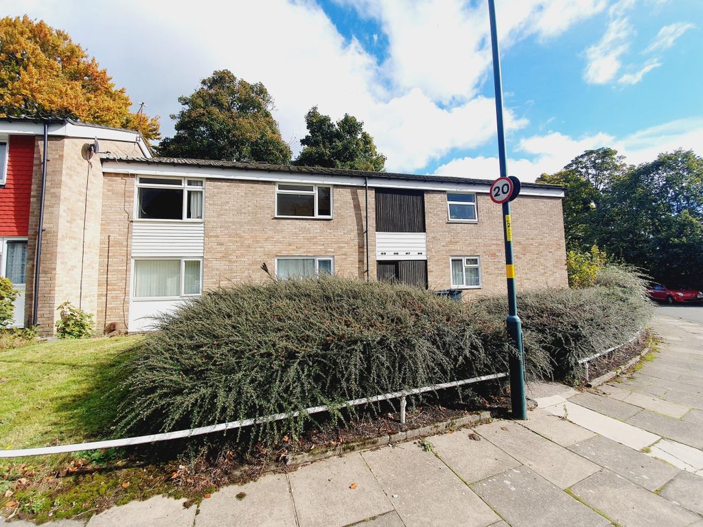 Property photo 1 of 5 Front