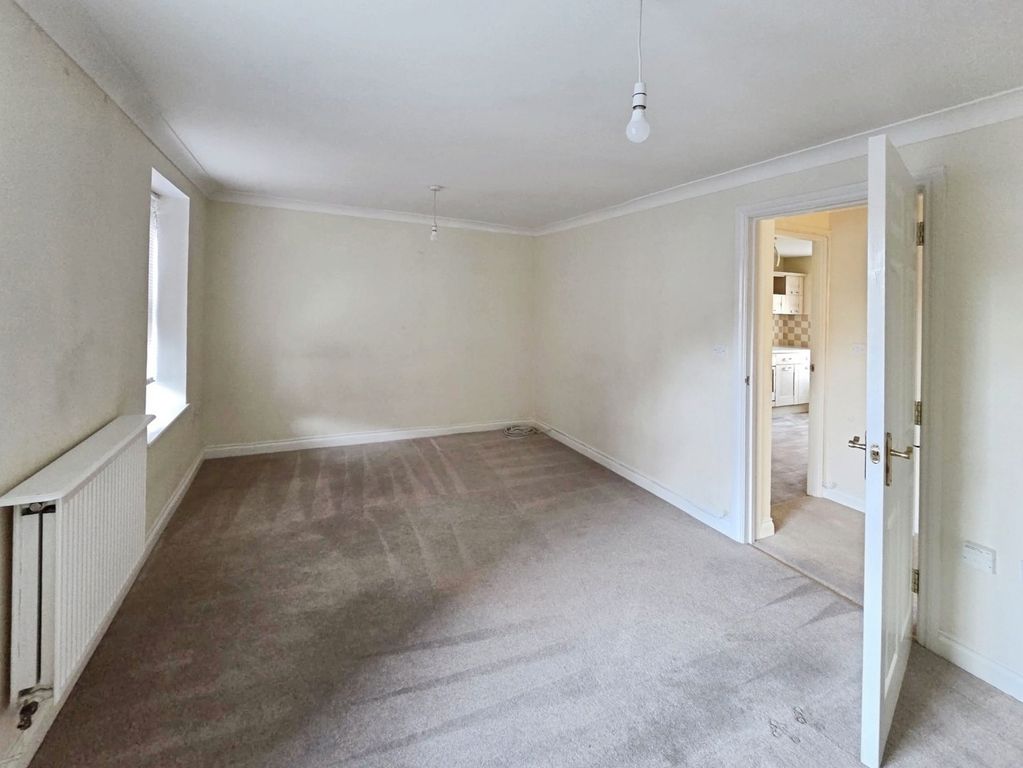 Property photo 3 of 9 Pbox-Img.Jpg