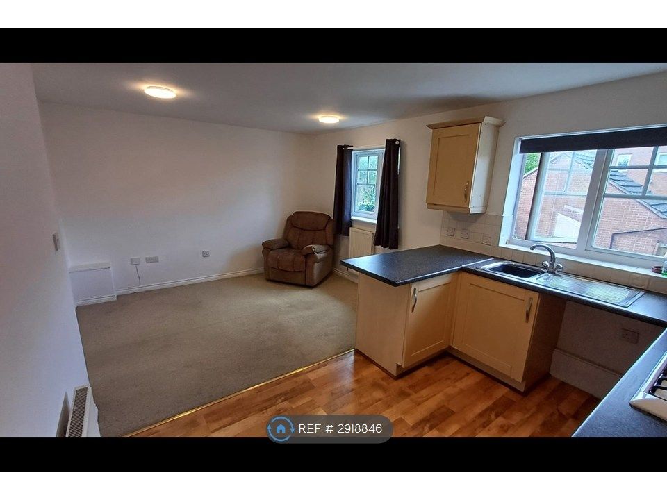 Property photo 3 of 18
