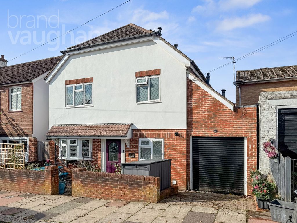 Property photo 1 of 27 Picture No. 32