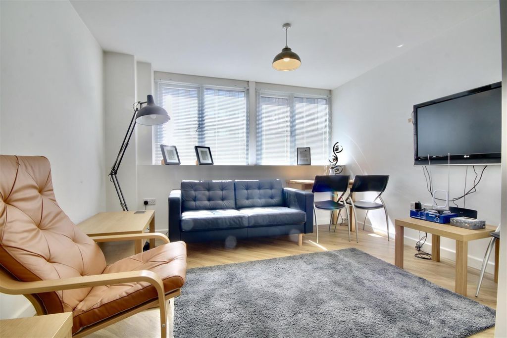 Property photo 2 of 5 Qmg8Gkq2Tuamsdnsjnd7Tg.Jpg