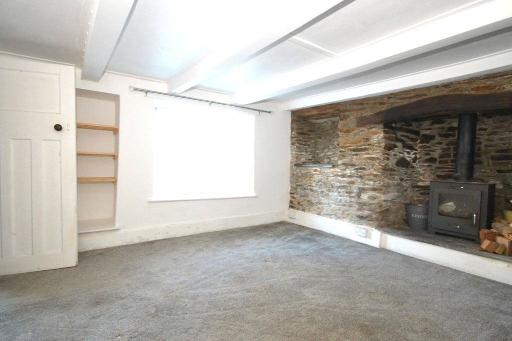 Property photo 3 of 9 Picture No. 11