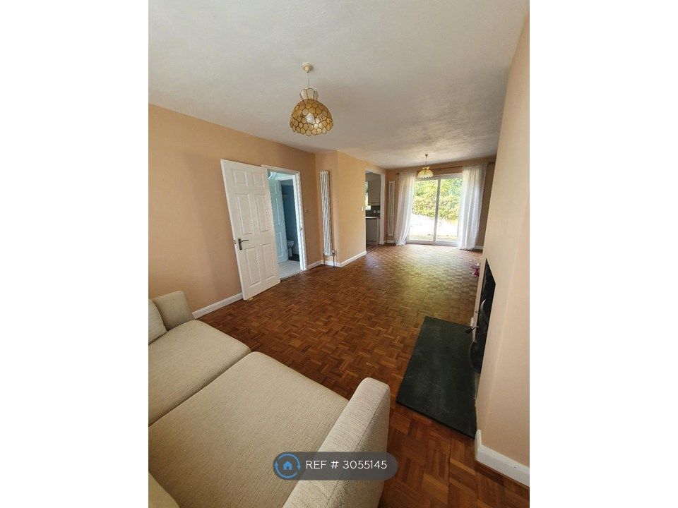 Property photo 1 of 15 Lounge Diner