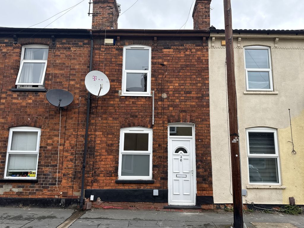 Property photo 1 of 11