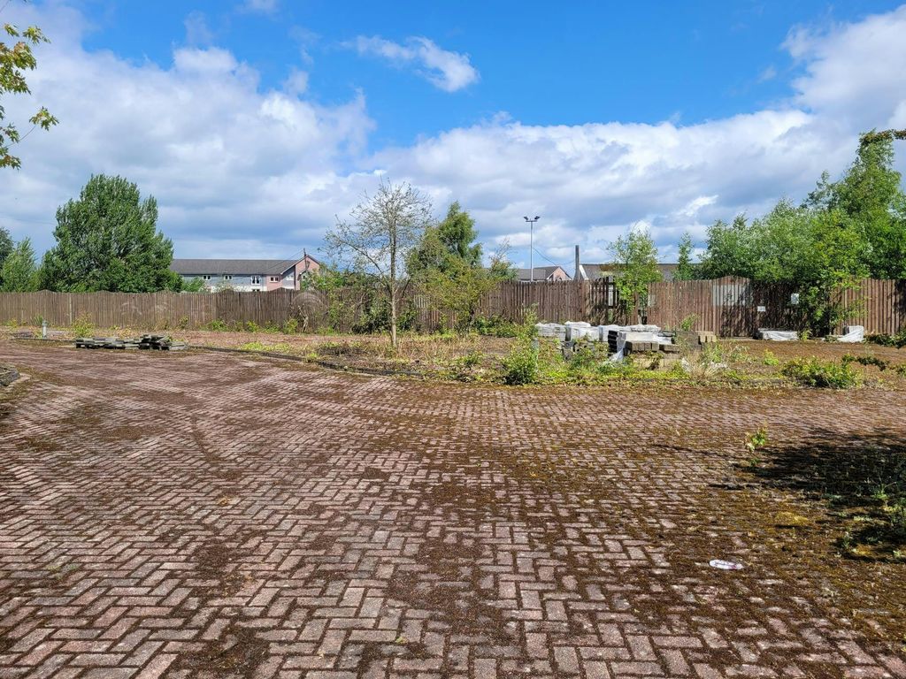 Property photo 2 of 6 Image 2