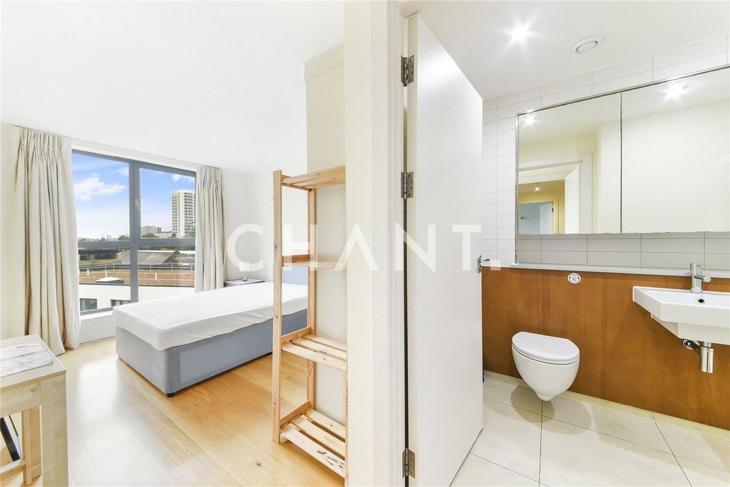 Property photo 1 of 11 Picture No. 06