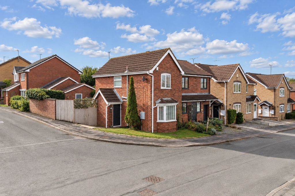 Property photo 1 of 18 2