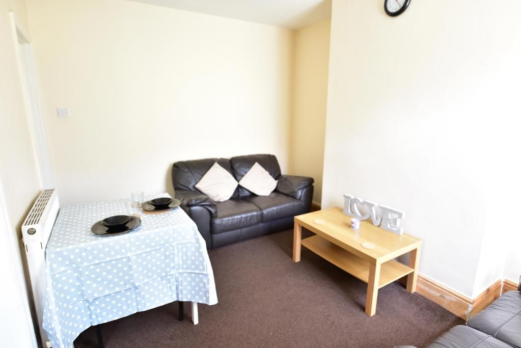 Property photo 3 of 8 Jpg