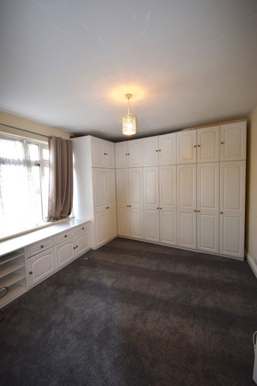 Property photo 2 of 12 Gallery