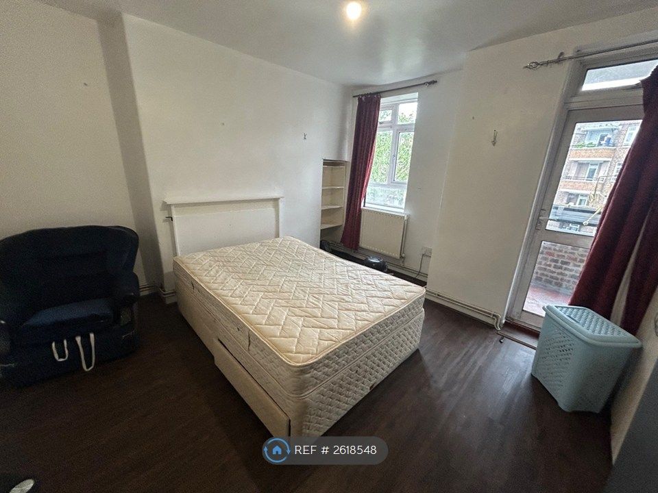 Property photo 3 of 11