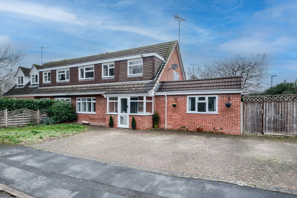 Property photo 1 of 24 Xh2A0495-Hdr(3)-Edit