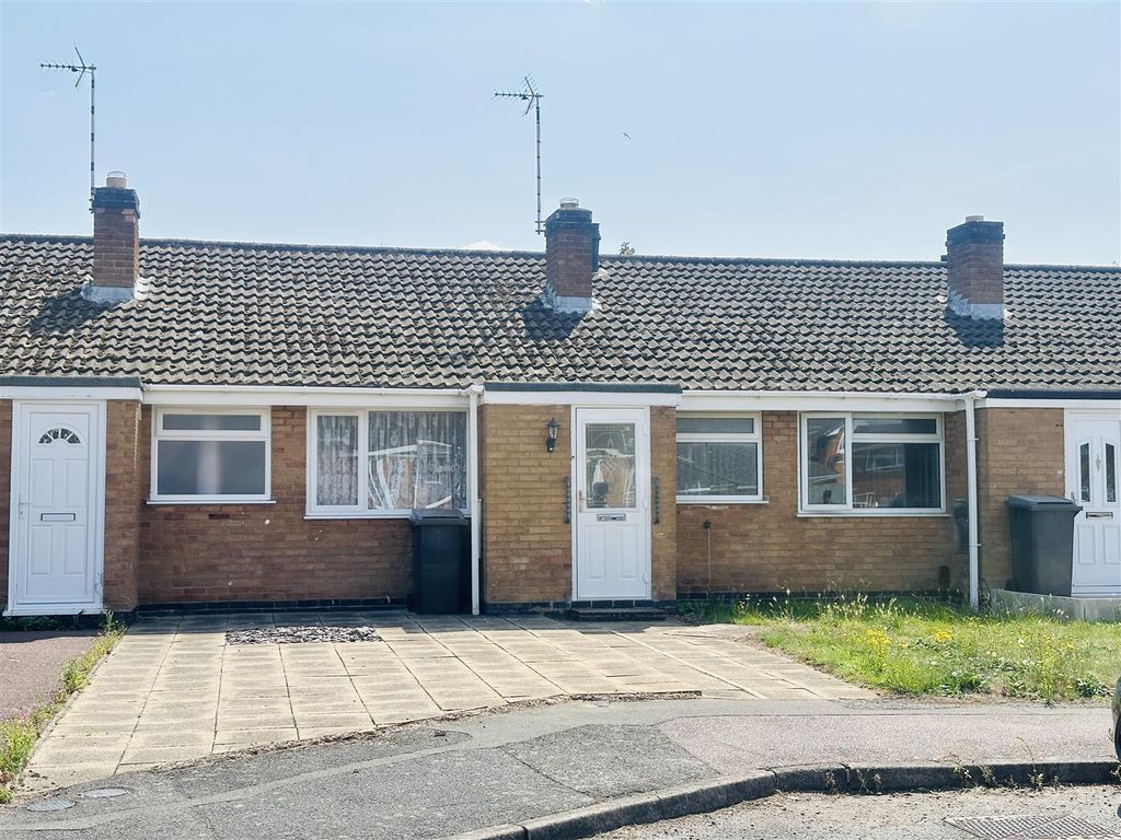 Property photo 1 of 10 Outside