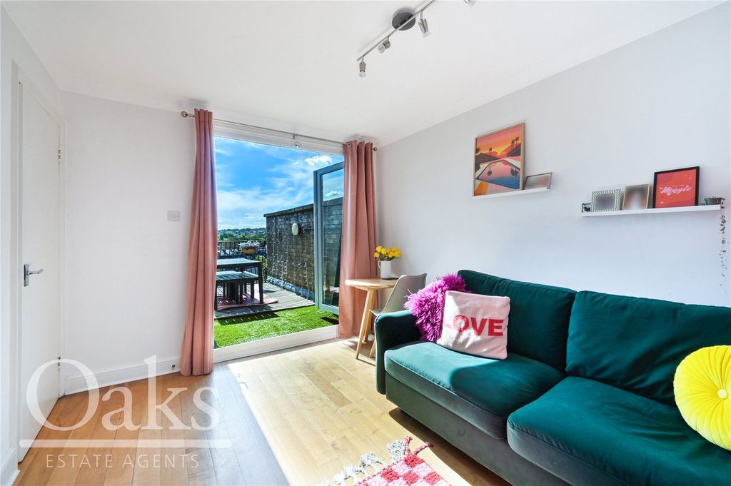 Property photo 2 of 8 Picture No. 02