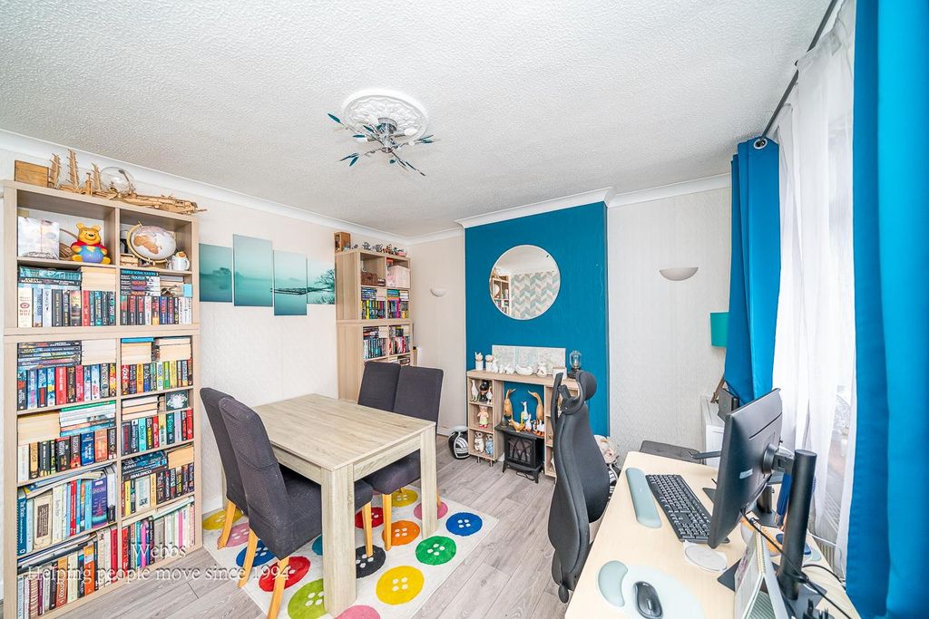 Property photo 3 of 29 Webbs-5.Jpg