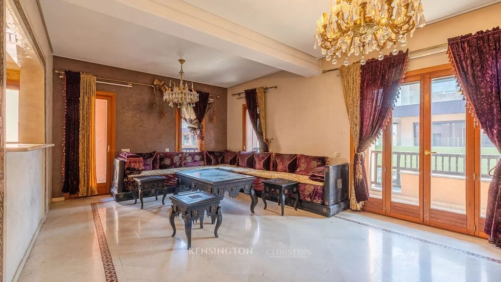 Property photo 3 of 18