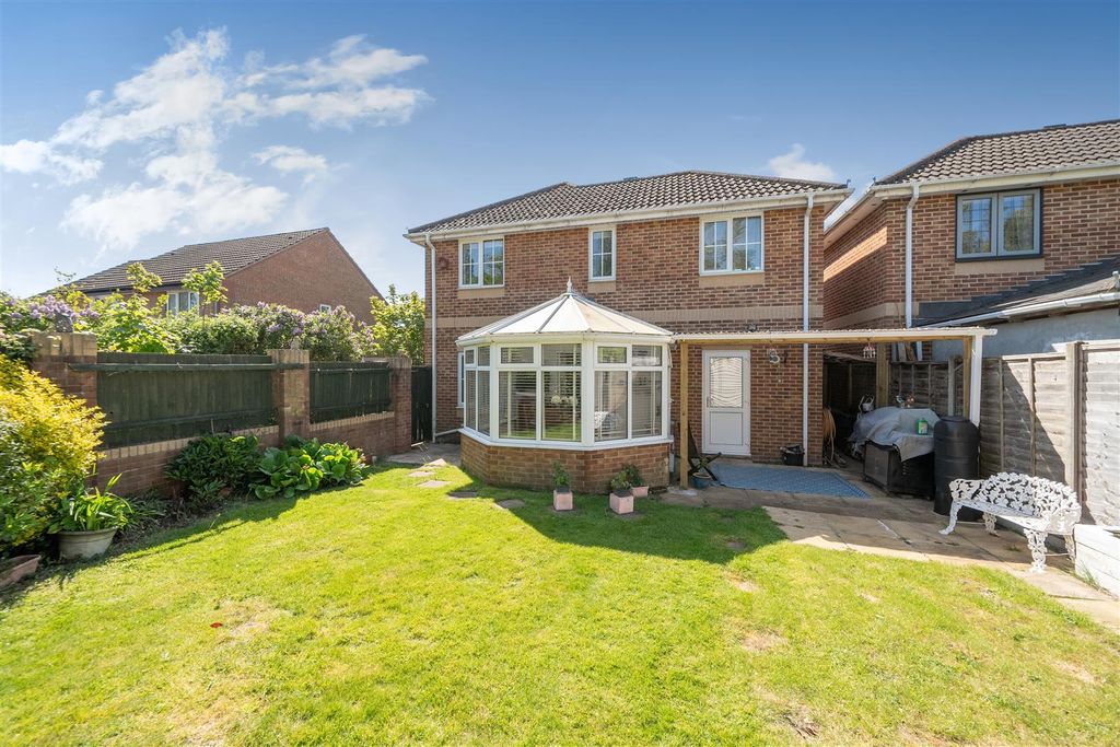 Property photo 2 of 20 1422219-3-69E8A87Ab2167.Jpg