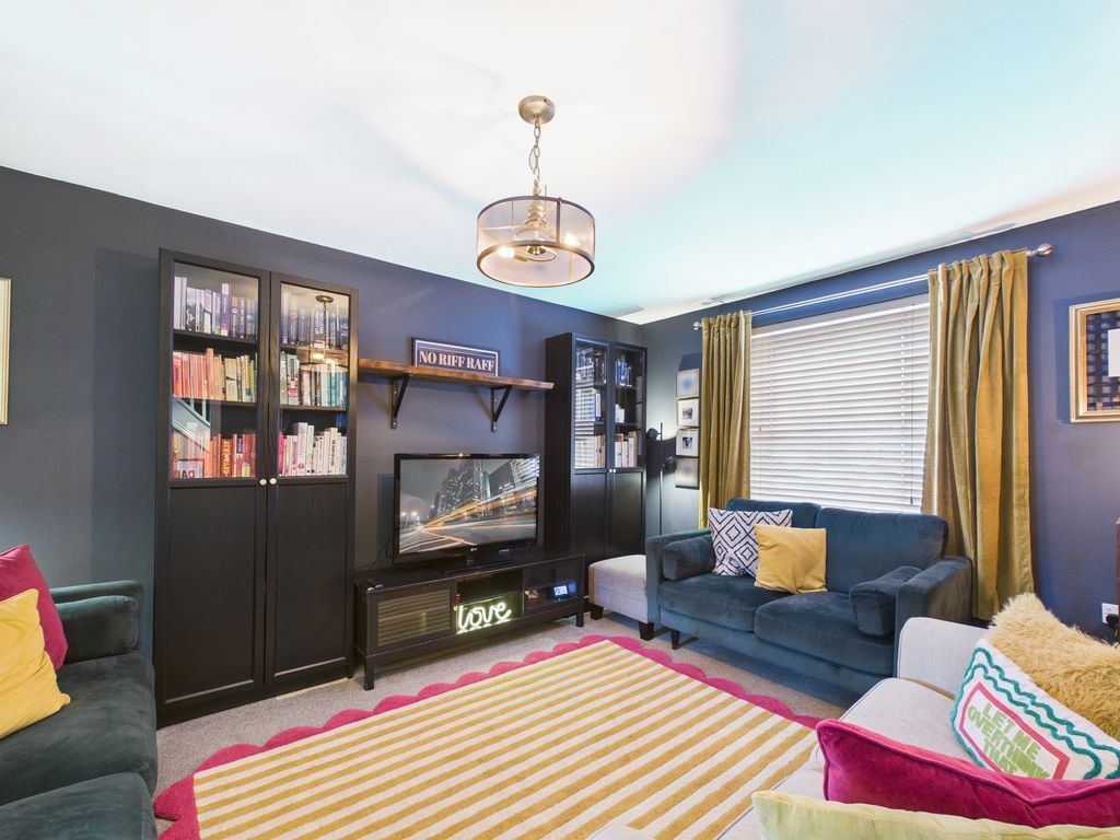 Property photo 3 of 24 Photo 2