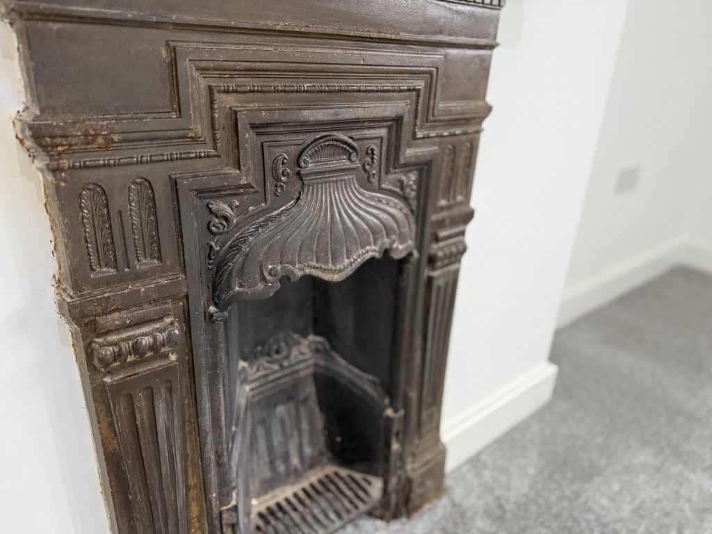 Property photo 2 of 8