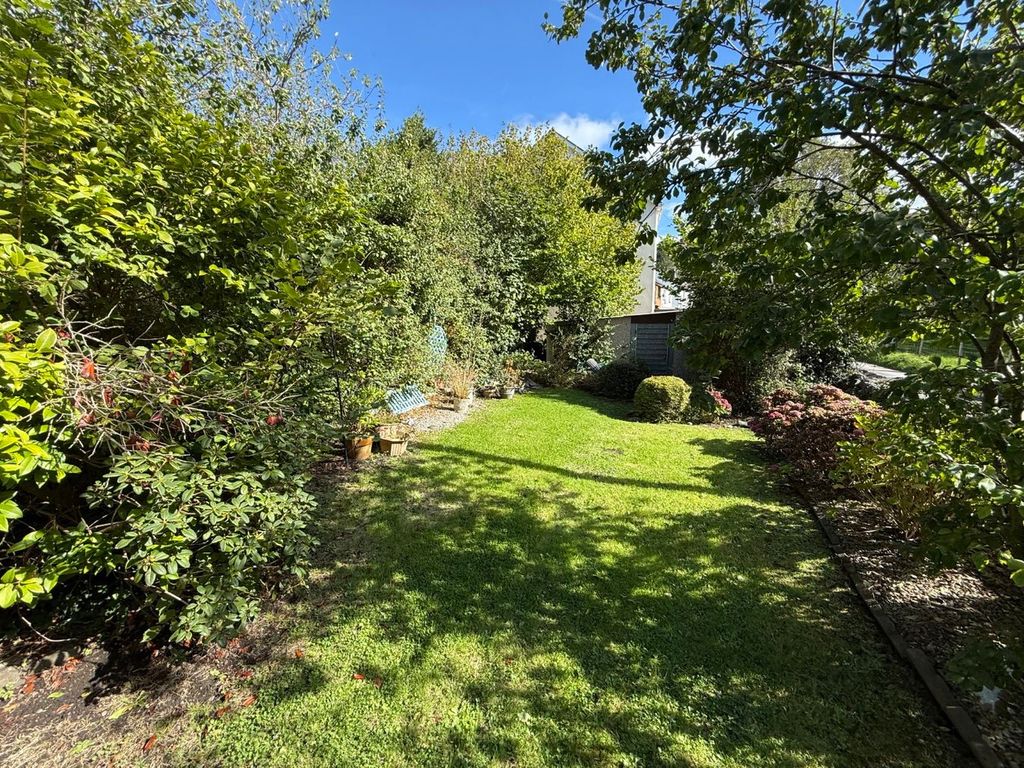 Property photo 3 of 38