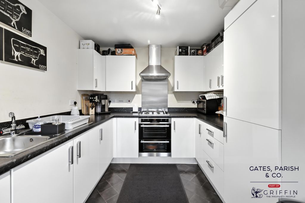 Property photo 3 of 20 10171A9819