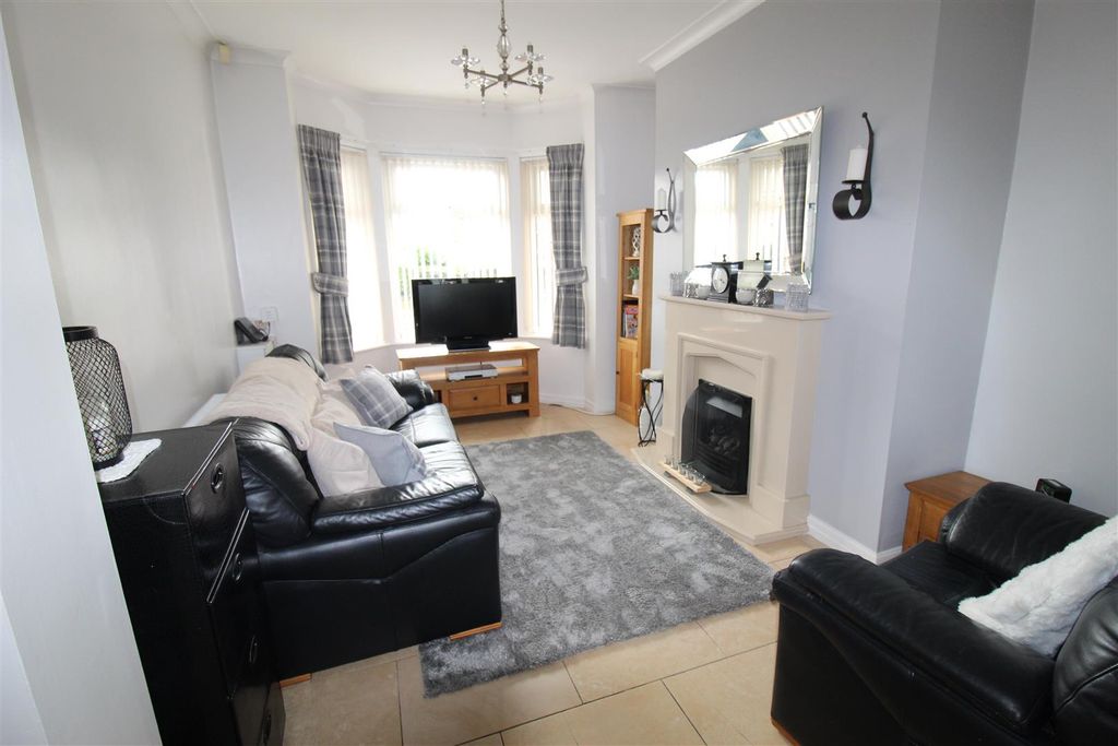 Property photo 3 of 18 Img_1014.Jpg
