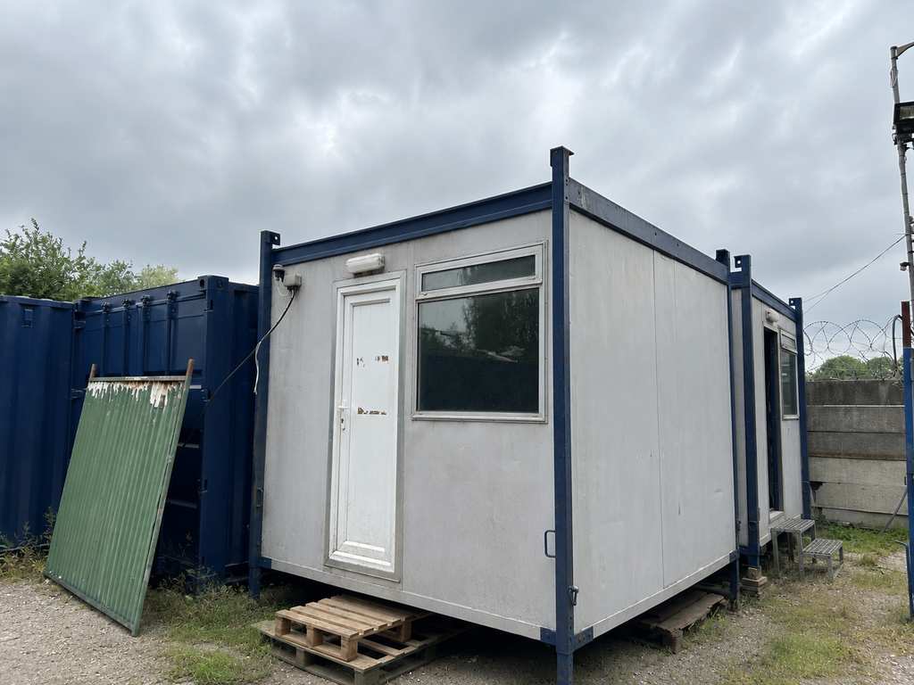 Property photo 1 of 6