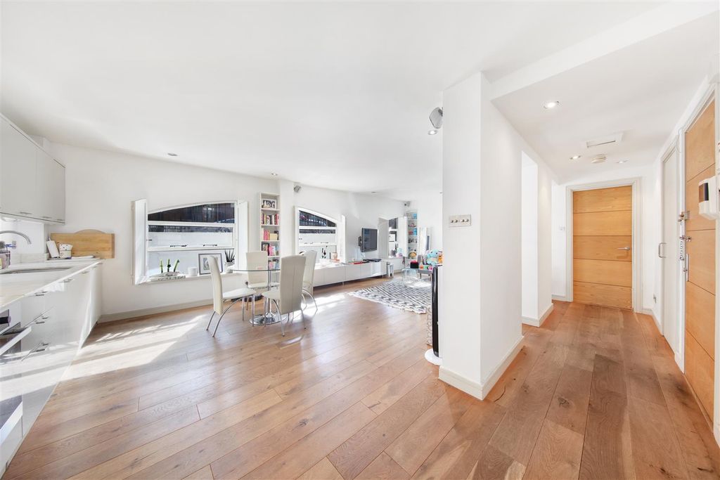 Property photo 1 of 14 Flat 3, Copperfield House - 1Jwuubcxffzdpnhr9Wmc.J