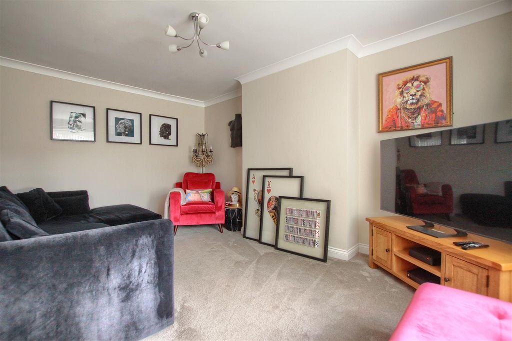 Property photo 2 of 10 Bs10.Jpg