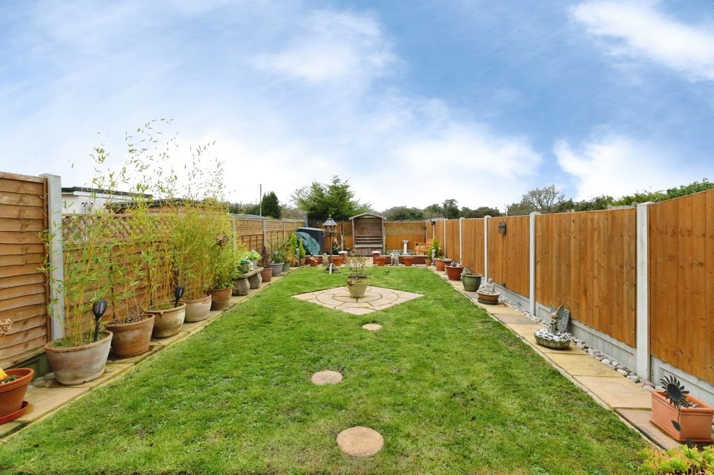 Property photo 3 of 18 Pbox-Img.Jpg