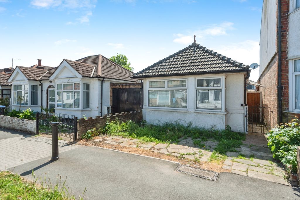 Property photo 2 of 15
