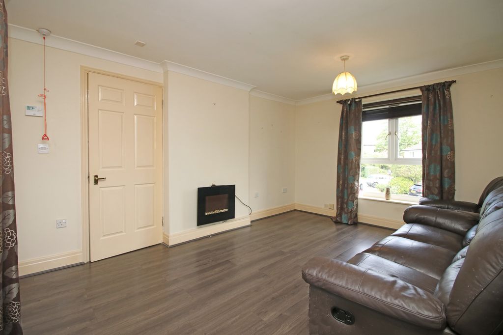 Additional image 6 of 2 bed flat for saleElsinore Close, Fleetwood FY7