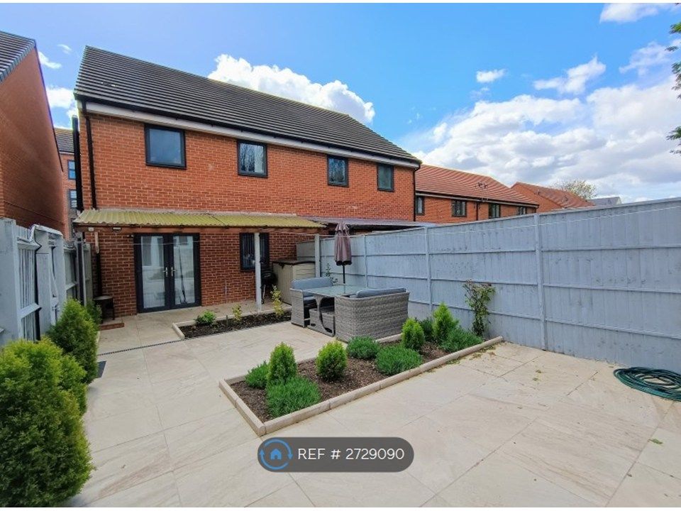 Property photo 2 of 21 Garden