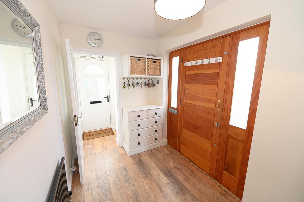 Property photo 2 of 28 Entrance.Jpg