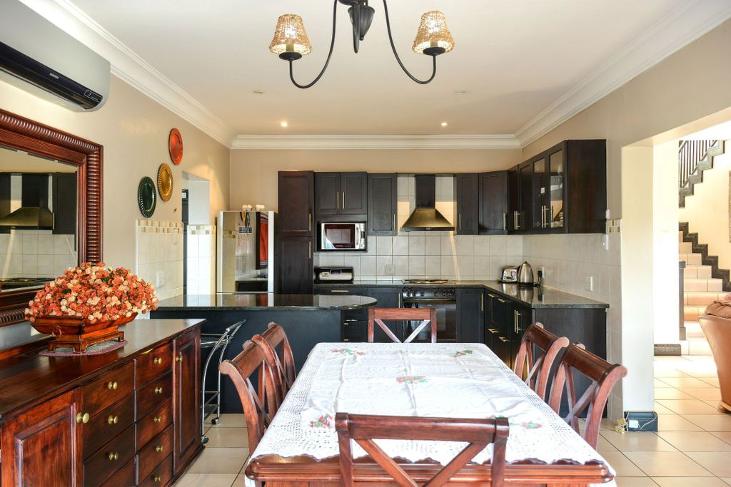 Property photo 3 of 54 1Pm1664872