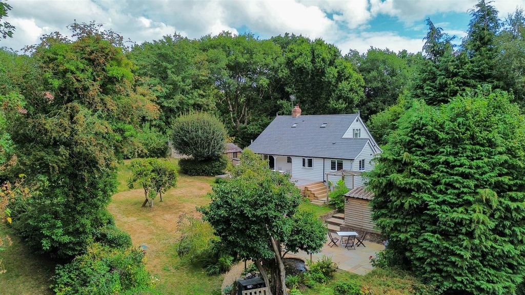 Property photo 1 of 42