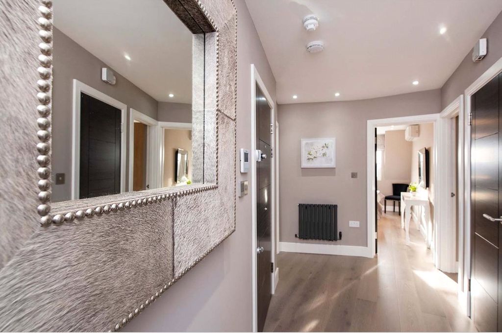 Property photo 2 of 12 Picture No. 09