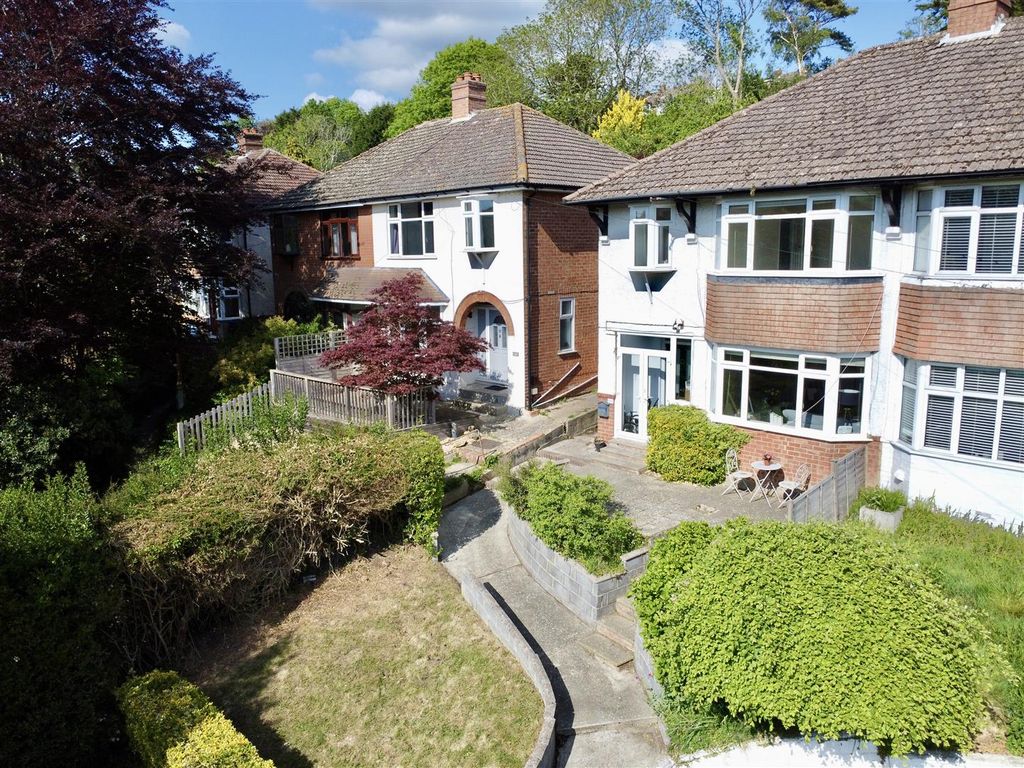 Property photo 1 of 25