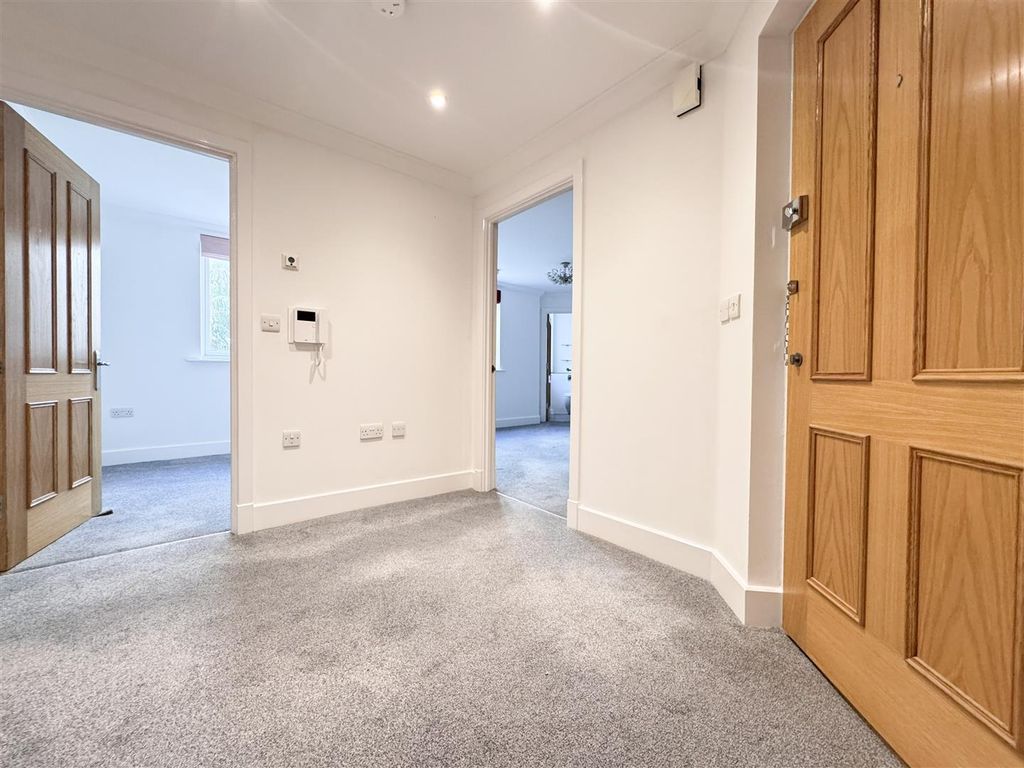 Property photo 3 of 11 7Yctryps0Kge1Xjnzju72A (1).Jpg